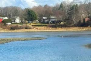 Wiggly Bridge Landing - York Harbor
