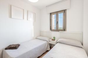 WintowinRentals Bezmiliana Playa en Apartamento con Vistas al Mar en Primera Línea