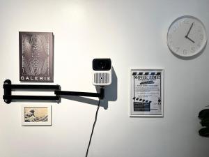 Jazz Residence T2 Rm 405 Homey Muji Inspired Staycation Big Screen Cinema