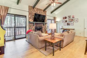 Hike and Golf Family Home with Balcony in Pinetop!