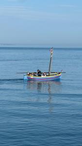 La plage à 2min à pied, 2 extérieurs,wifi,Clim