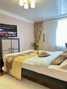 Центр поруч озеро та парк 4 квартира подобово