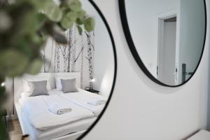 Jaśminowy Las by Housine