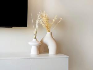 Contemporary 1BR in Collective 2.0 Luxury and Comfort