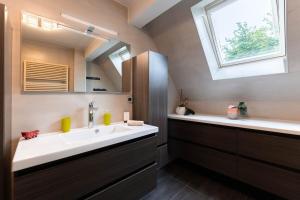 Appartements Charly-s House - Parking et terrasse : photos des chambres