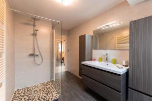 Appartements Charly-s House - Parking et terrasse : photos des chambres