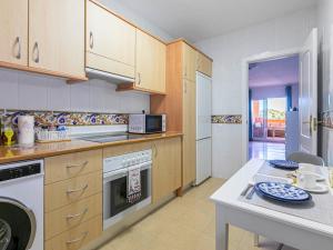 Relaxing Marbella Apartment with Pool - Pass the Keys