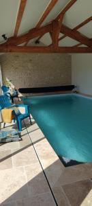 Maisons de vacances Gite le relais du Mardelon : Maison 4 Chambres
