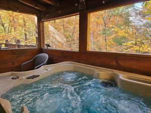 Hawkeye Lodge
