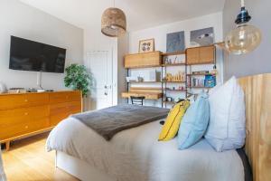 Appartements Cozy Pineapple - proche du 17 eme : photos des chambres