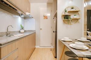 AR10 1BR Voice Operated Unit