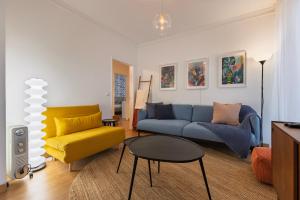 Central Cascais Terrace Apartment