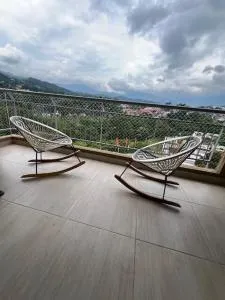 Apartamento para estrenar con Piscina - Quebradanegra