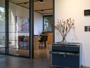 Architektenhaus Hello in Erbach mit High End Interieur zentral aber ruhig