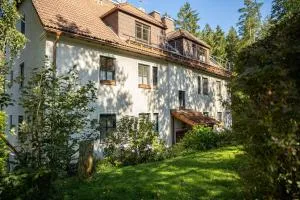 Ferienwohnung Im Ersten Obergeschoss - فايسنشتات