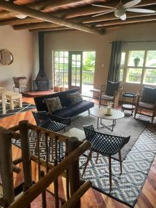 Botterblom Hide-Away