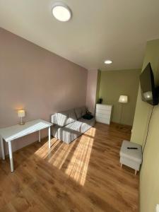 Smart & Quiet Riga Center Apartment, Self Check-in, TV & WiFi