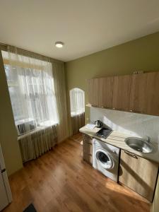 Smart & Quiet Riga Center Apartment, Self Check-in, TV & WiFi