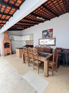 Casa em condomínio completo