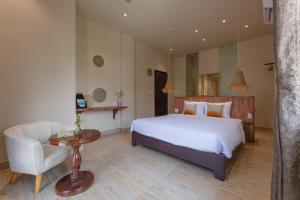 Vaia Hoi An Boutique Hotel