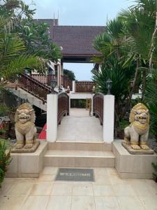 ROOM 1 at CET Resort with Pool, Padel, Tennis