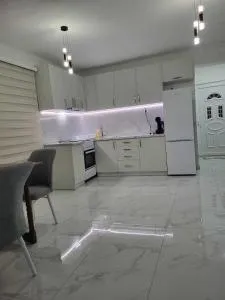 Jordanovi Premium Apartment - 卡瓦达尔奇