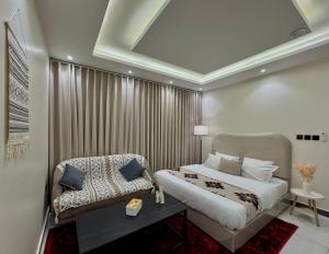 Retrait is a quiet and elegant studio