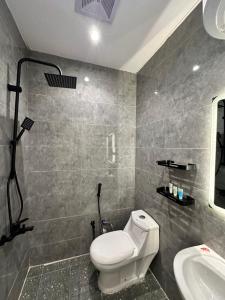 Retrait is a quiet and elegant studio