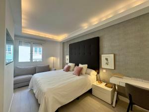 Deluxe Canteras Center