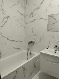 Центр ЖК Яровиця Люкс