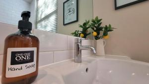 Notting Hill - The One One One -2-