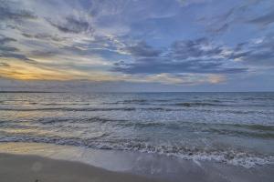 Magico Apartamento Frente al Mar 3 Habitaciones MSC22