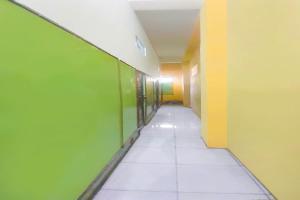 SPOT ON 92236 Kediri Family Homestay