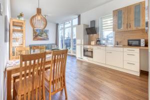 Ferienwohnung SeeNest am Röbeler Stadthafen - Neubau 2025