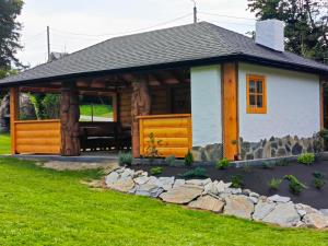 Chata z Kominkiem - Drozdówka Solina- 6-9-2-2-8-1-3-6-3