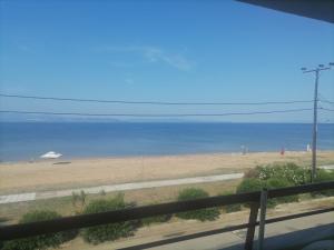 Seaside Escape - Ubytování bez kategorie ve městě Nea Potidaea