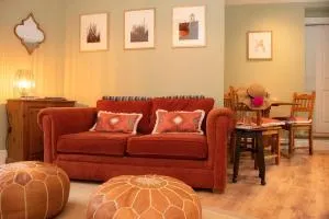 Walker's Rest - Mitchel Troy