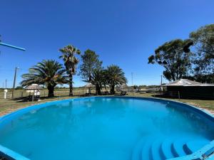 Familias felices vuelven a esta cabaña