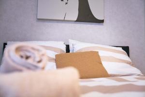 Central City Escape Modern Studio Near Everything