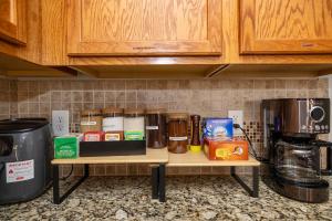 King and Queen Beds with a Gourmet Kitchen