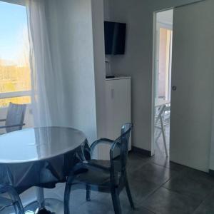 Studio avec balcon et superbe vue