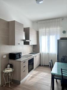 Bilocale in Bande Nere-metro rossa Duomo