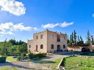 QUIET OASIS Luxury Stone Villa with Panoramic Views near Essaouira - Ouguenguemt