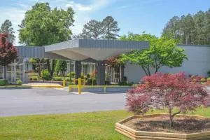 Masters Inn Selma Smithfield I-95 By OYO - 史密斯菲尔德