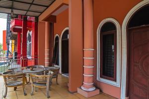 OYO 92384 Homestay Vip