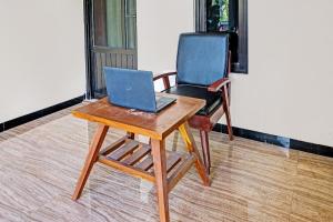 OYO Life 92353 Purnama Syariah Guest House