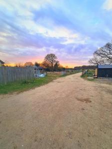 Milk Barn - Rustic farm stay