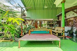 OYO Life 92376 Agape Villa