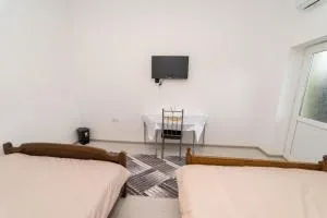 Hotel Emir - Corcova