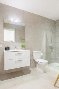 Modern Comfort in the Heart of La Laguna